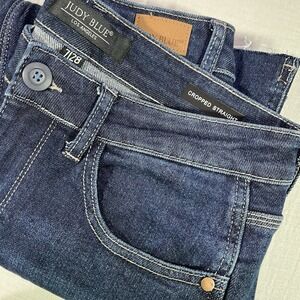 Judy Blue Jeans Womens 7 (28x23) Blue Hi-Waisted Cropped Straight Raw Hem